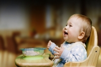 Γευστικές και θρεπτικές συνταγές για τις πρώτες στερεές τροφές του μωρού σας