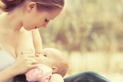 Το μητρικό γάλα μπορεί να επηρεάσει και την συμπεριφορά των μωρών