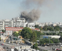 Θεσσαλονίκη: Στις φλόγες