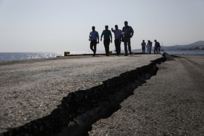 Σεισμός: Τσιμεντένια ράμπα