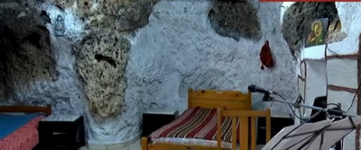 Airbnb: Σπηλιές όπου ζούσαν