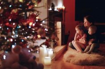 Οι διαζευγμένοι γονείς πρέπει να περνούν μαζί τις γιορτές των Χριστουγέννων;