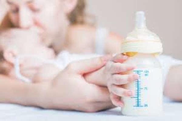 Εντυπωσιακή αύξηση της δωρεάς μητρικού γάλακτος στην «Τράπεζα» του «Έλενα Βενιζέλου»